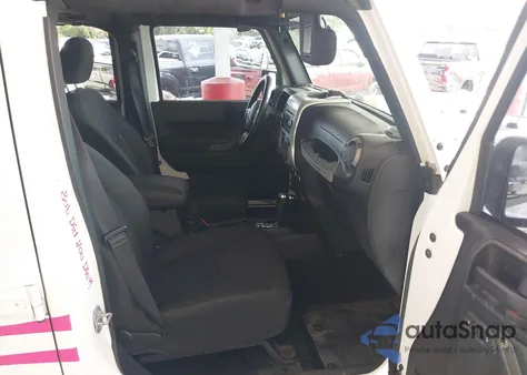 2016 Jeep Wrangler Unlimited Sport from USA, damaged, VIN 1C4HJWDG2GL300951